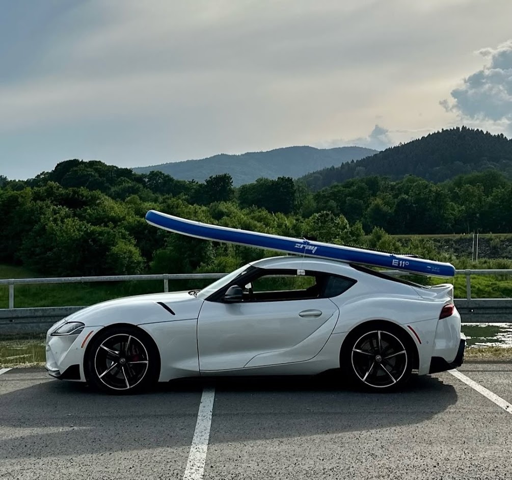 Toyota Supra MK5 – profil boczny
